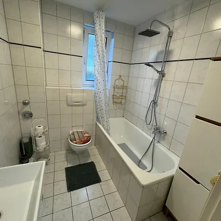 아파트 Alex Apartment's 2 *