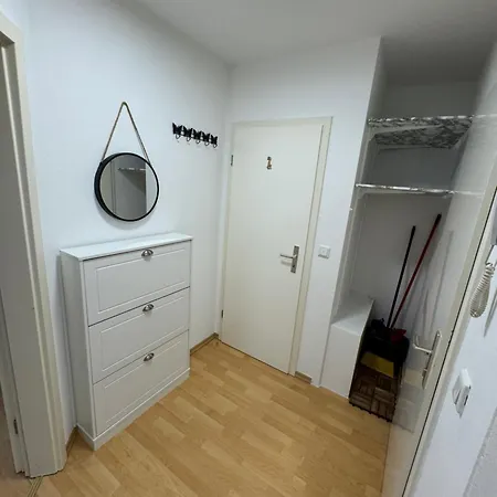 Alex Apartment's 2